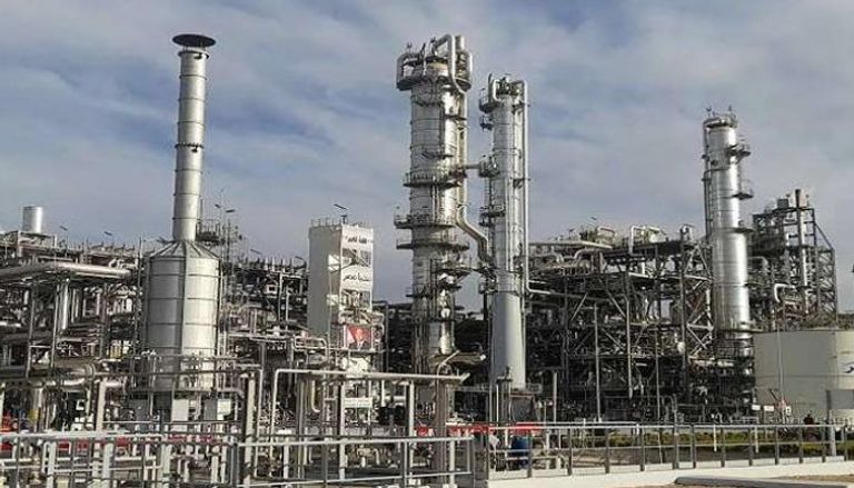 140-230231-breakthrough-factories-chema-supply-gas_700x400